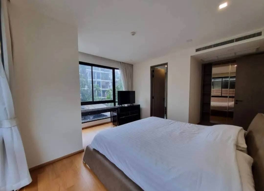 Luxury 2+1BR condo at Mieler Sukhumvit 40, 110 SQM, fully furnished, near BTS Ekkamai. Rent 70K/month or Sale 15.5MB. Spacious, stylish, private living.