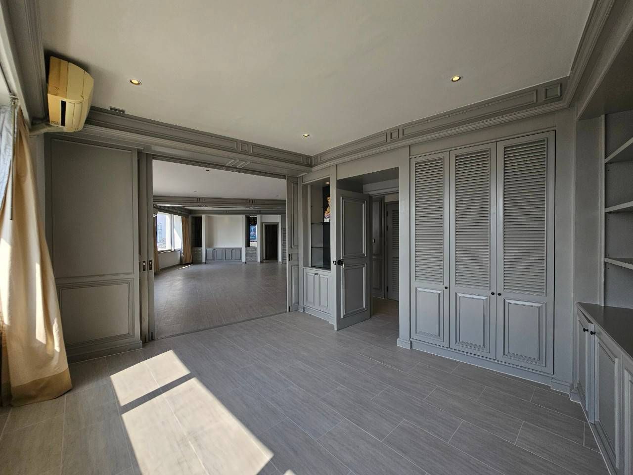 3-Bed, 3-Bath, 273 sqm Condo at Supakarn, IconSiam Station, For Sale at 29.5M THB – Riverfront Views, Luxury Living in Central Bangkok