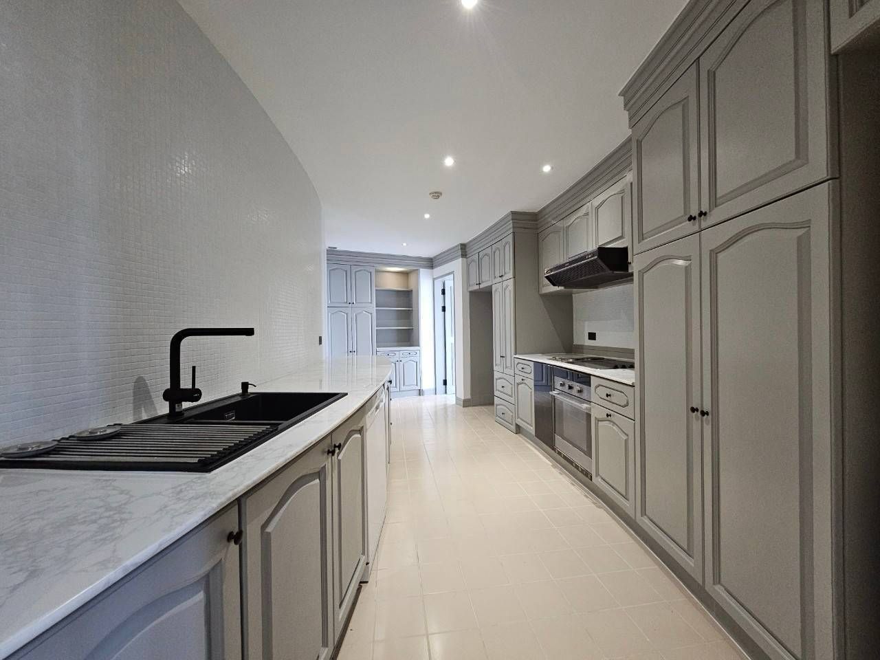3-Bed, 3-Bath, 273 sqm Condo at Supakarn, IconSiam Station, For Sale at 29.5M THB – Riverfront Views, Luxury Living in Central Bangkok