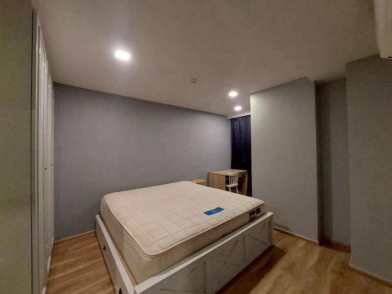 1-Bed, 1-Bath, 51 SQ.M Condo at Maestro 01 Sathorn-Yenakat, Rent 30,000 THB/month or Buy 7,300,000 THB, Near MRT Lumpini, Pet-Friendly