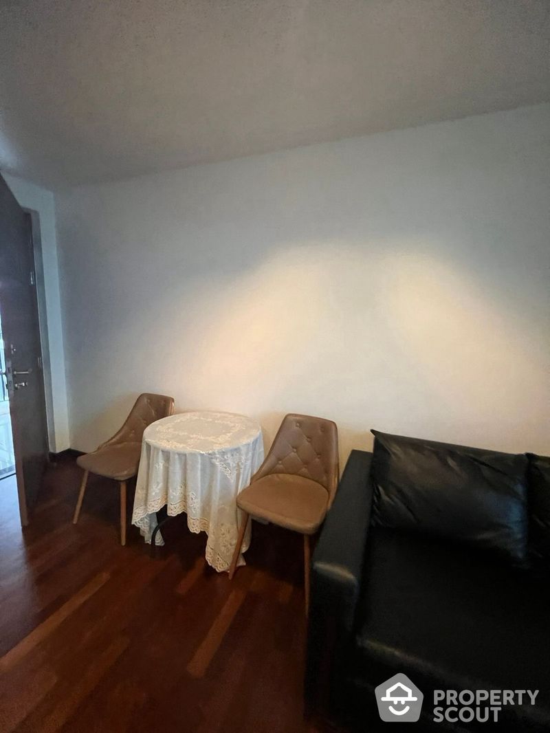 1-Bed, 1-Bath, 55 SQ.M Condo at DLV Thong Lo 20, Rent 25,000 THB/month, Near BTS Thong Lo, Fully Furnished in Prime Thonglor Location