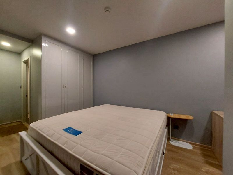 1-Bed, 1-Bath, 51 SQ.M Condo at Maestro 01 Sathorn-Yenakat, Rent 30,000 THB/month or Buy 7,300,000 THB, Near MRT Lumpini, Pet-Friendly