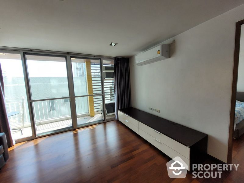 1-Bed, 1-Bath, 55 SQ.M Condo at DLV Thong Lo 20, Rent 25,000 THB/month, Near BTS Thong Lo, Fully Furnished in Prime Thonglor Location