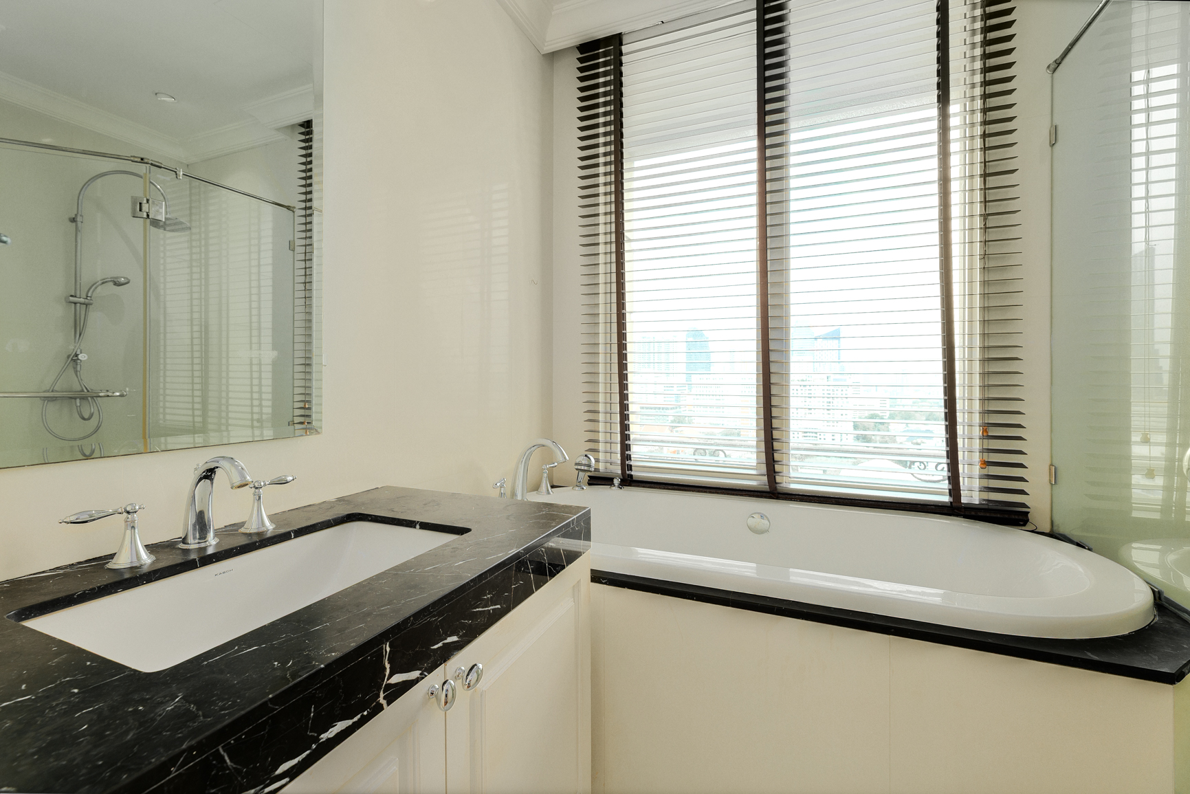 2-BR, 2-Bath, 111.33 sqm Condo at Royce Private Residences Sukhumvit 31, BTS Phrom Phong – For Sale at ฿20.5M