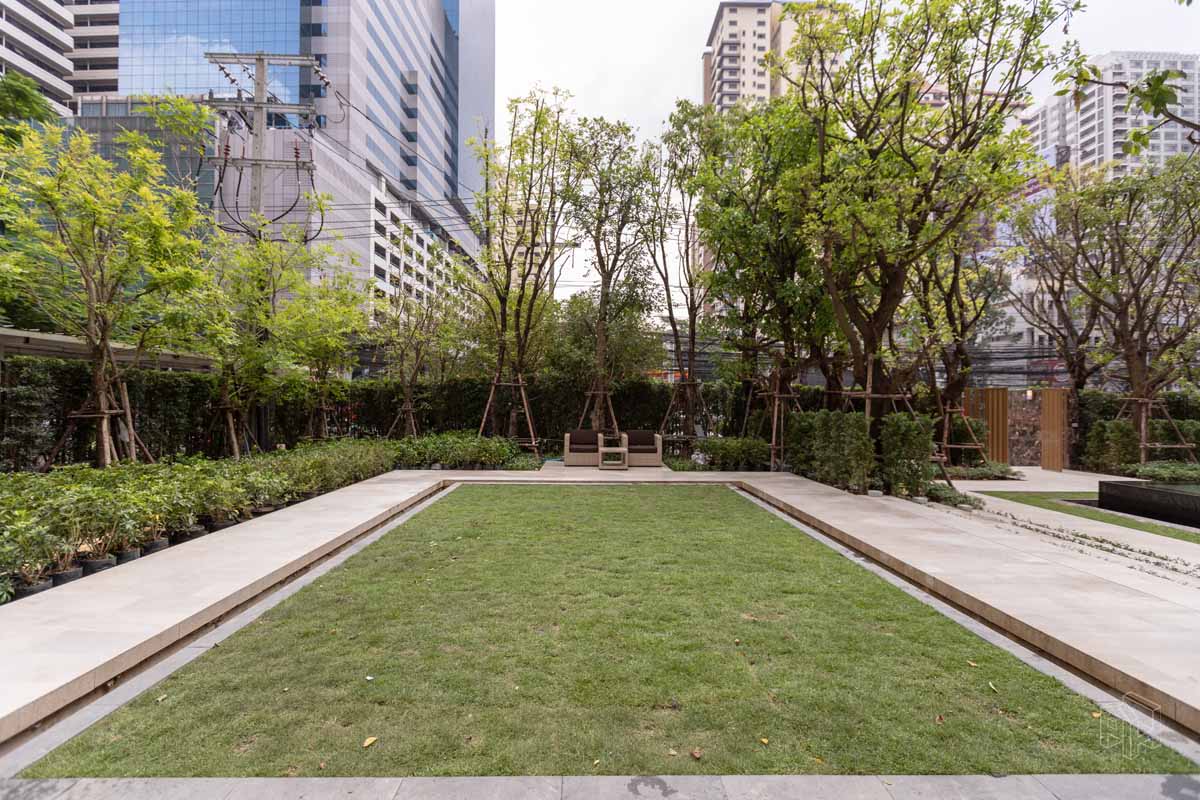 2-Bedroom, 2-Bathroom Condo for Rent, 75 SQM at The ESSE Asoke, 65,000 THB/Month, Near Asok BTS/MRT, Sukhumvit – Luxury City Living
