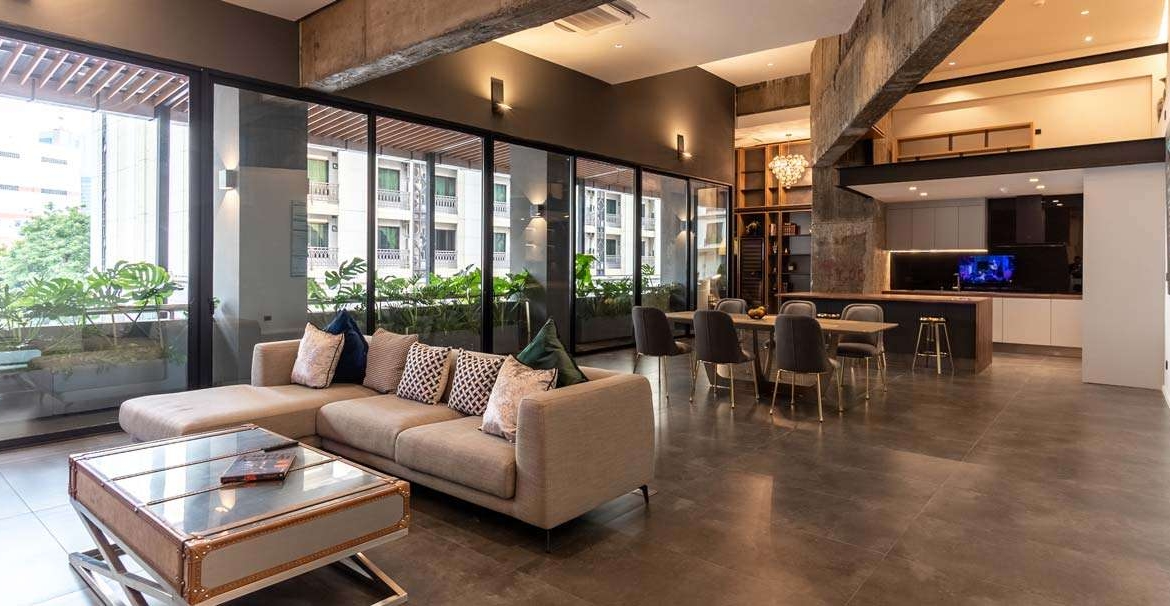 3-Bedroom, 4-Bathroom, 326 sqm Luxury Loft Condo for Sale at The Chocolate Factory, Sukhumvit Soi 24, Near BTS Phrom Phong, Freehold, 43.5M THB