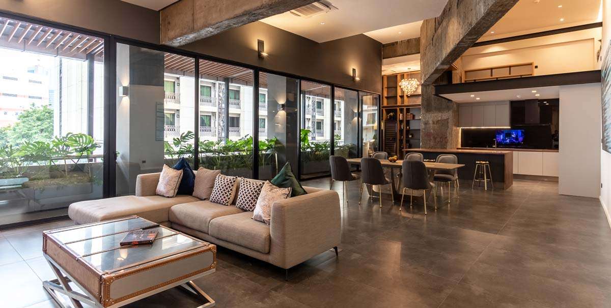 3-Bedroom, 4-Bathroom, 326 sqm Luxury Loft Condo for Sale at The Chocolate Factory, Sukhumvit Soi 24, Near BTS Phrom Phong, Freehold, 43.5M THB