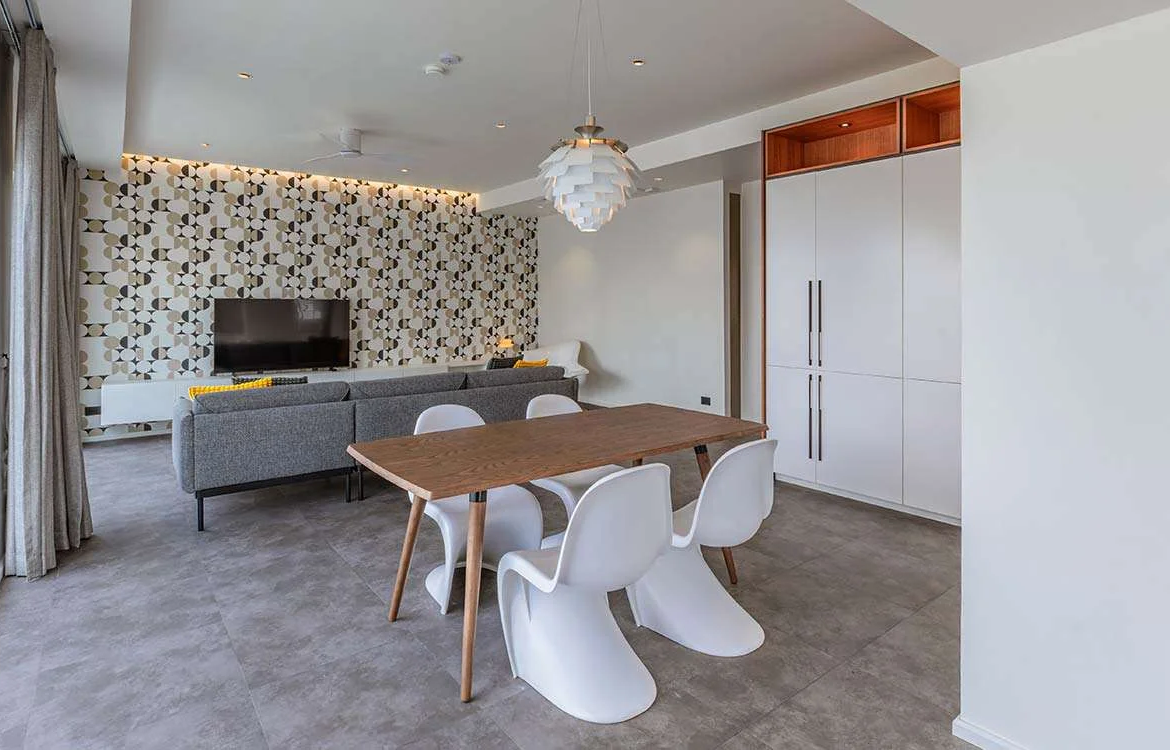 1-BR, 2-Bath, 129 sqm Loft Condo at Diamond Tower Silom-Sathorn, BTS Chong Nonsi – For Sale at ฿15.5M