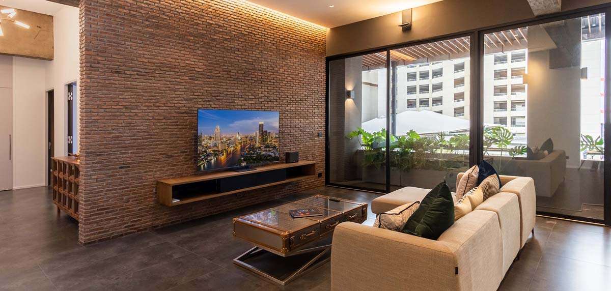 3-Bedroom, 4-Bathroom, 326 sqm Luxury Loft Condo for Sale at The Chocolate Factory, Sukhumvit Soi 24, Near BTS Phrom Phong, Freehold, 43.5M THB