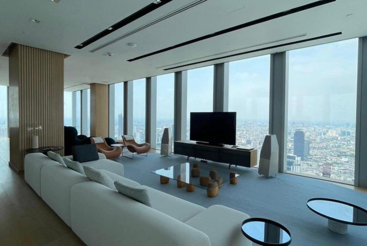 Ultra-luxury 4BR penthouse at Ritz-Carlton MahaNakhon, 1000 SQM on high floor. Now for rent at 2M THB/month. Unrivaled elegance, skyline views.
