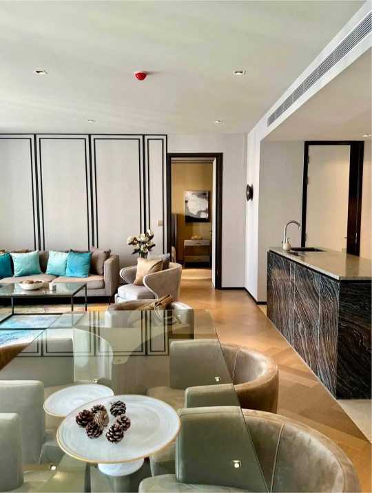 Luxury 2+1BR condo at The Reserve Sukhumvit 61. 122sqm, fully furnished, top amenities. Rent 150,000 THB/month. BTS Ekkamai nearby.