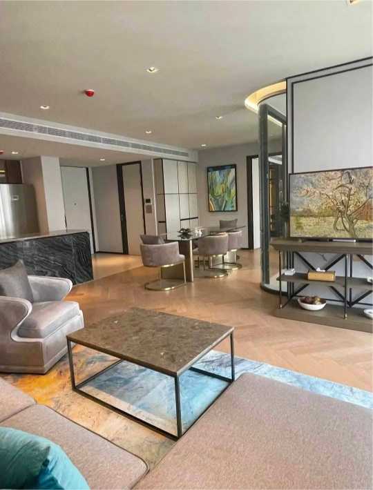 Luxury 2+1BR condo at The Reserve Sukhumvit 61. 122sqm, fully furnished, top amenities. Rent 150,000 THB/month. BTS Ekkamai nearby.