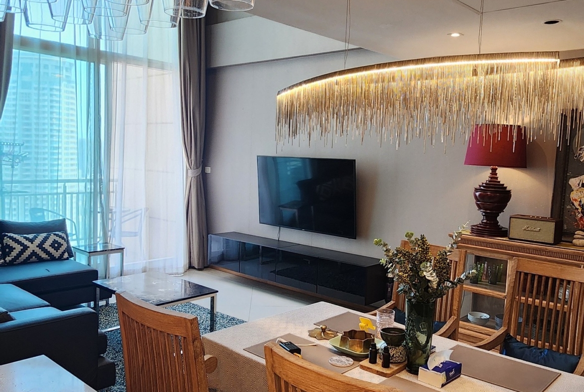 Spacious 2BR duplex at The Empire Place, 108.9 SQ.M, fully furnished, near BTS Chong Nonsi. For sale 18.5MB or rent at 68K/month.
