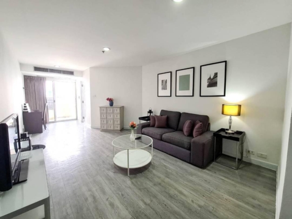 Spacious 2 bed, 2 bath condo for rent at Waterford Diamond Tower, 85 sqm, floor 29. Great Sukhumvit location, 37k/month with Elite Fitness membership.