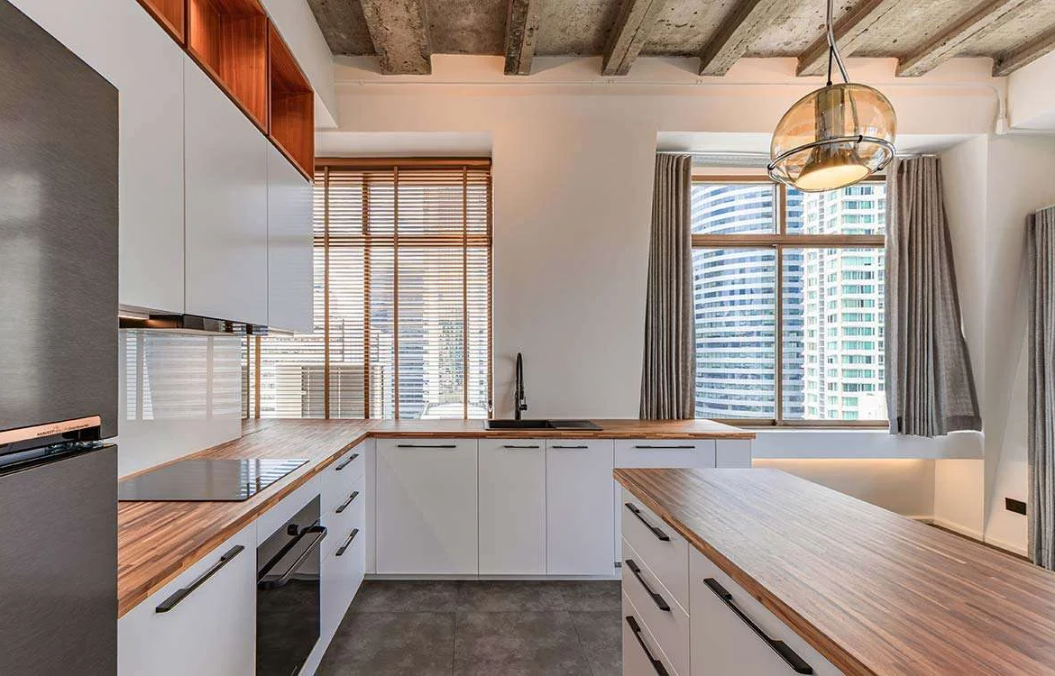 1-BR, 2-Bath, 129 sqm Loft Condo at Diamond Tower Silom-Sathorn, BTS Chong Nonsi – For Sale at ฿15.5M