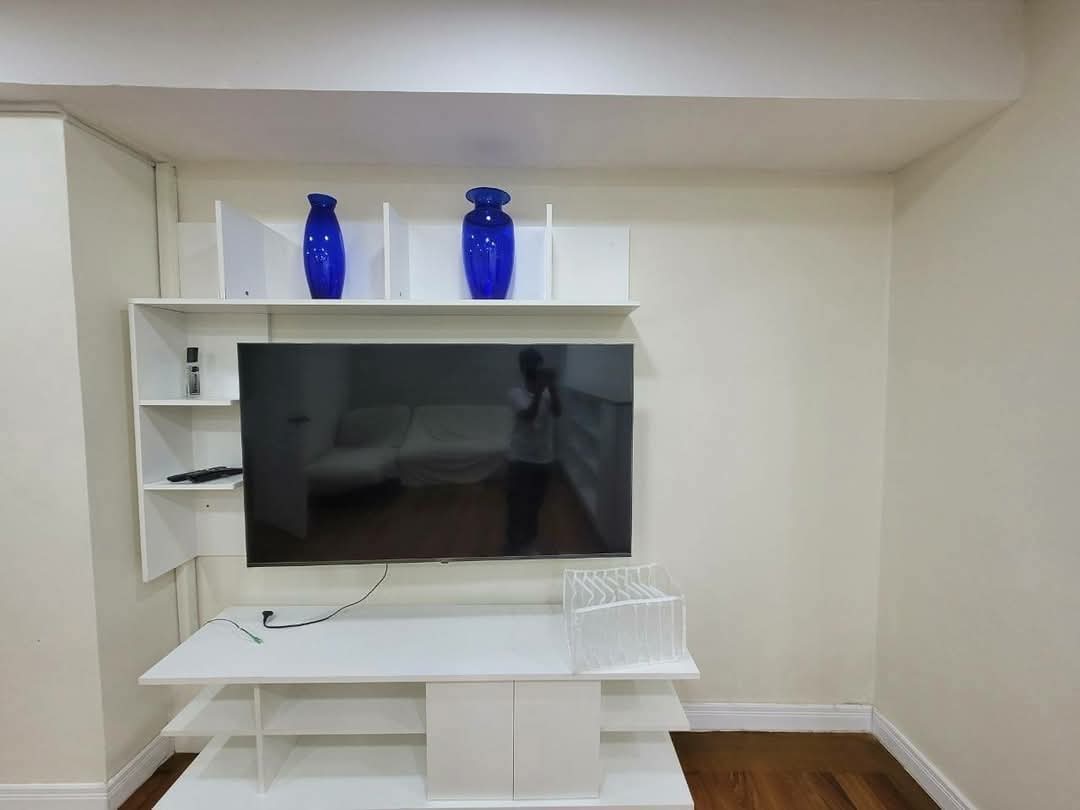 Modern 2BR condo at President Park Sukhumvit 24. 80sqm, pet-friendly, full facilities, BTS Phrom Phong. Rent ฿37K. Contact us today!