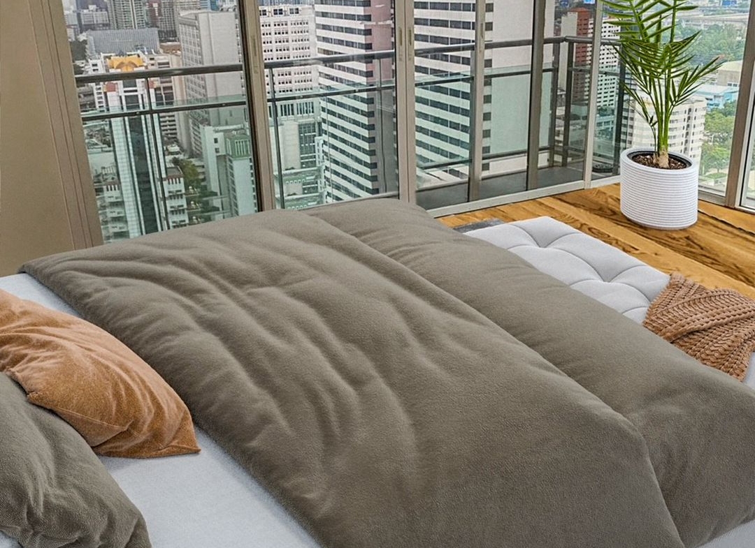 Spacious 4 Bed 4 Bath condo at The Prime 11, Sukhumvit 11. 177 sqm, high floor, fully furnished, just 5 mins from BTS Nana. Rent at 85,000 THB/month.