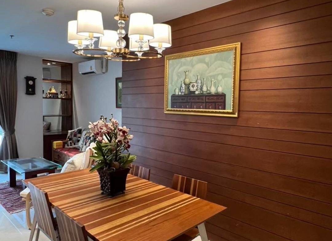 Spacious 1 bed condo at Sukhumvit City Resort, 66 sqm, fully furnished, near BTS Nana. Prime location with pool, gym, and 24/7 security. Rent 30K/month.