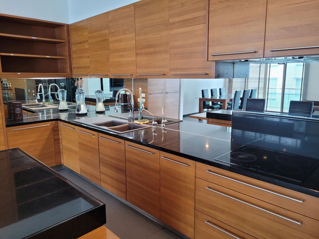 Spacious 4 Bed 4 Bath condo at The Prime 11, Sukhumvit 11. 177 sqm, high floor, fully furnished, just 5 mins from BTS Nana. Rent at 85,000 THB/month.
