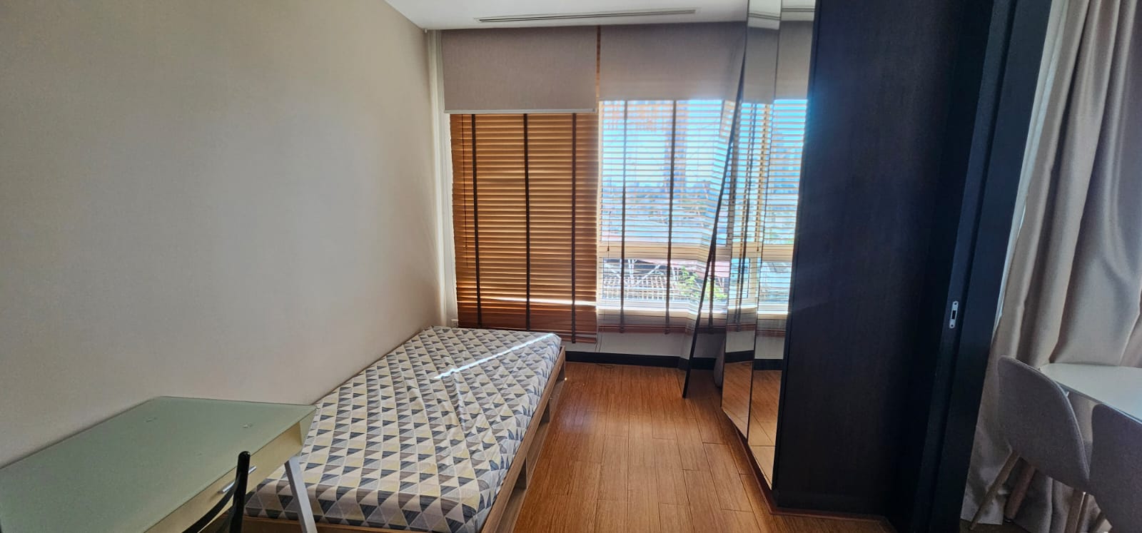 2-Bedroom, 2-Bathroom Condo, 80 sqm for Rent at The Lofts Yennakart – ฿35,000/month – Near BTS Chong Nonsi Station