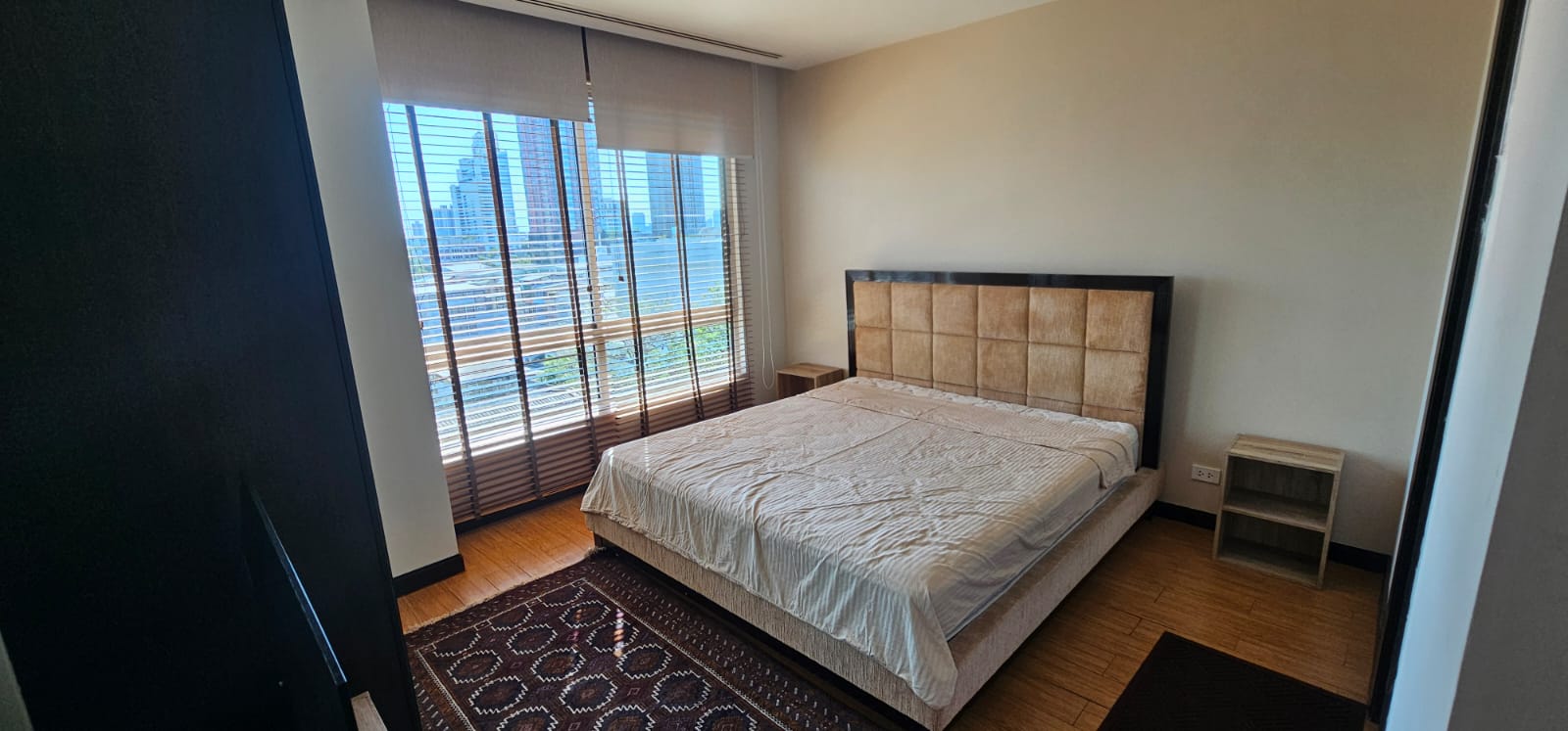 2-Bedroom, 2-Bathroom Condo, 80 sqm for Rent at The Lofts Yennakart – ฿35,000/month – Near BTS Chong Nonsi Station