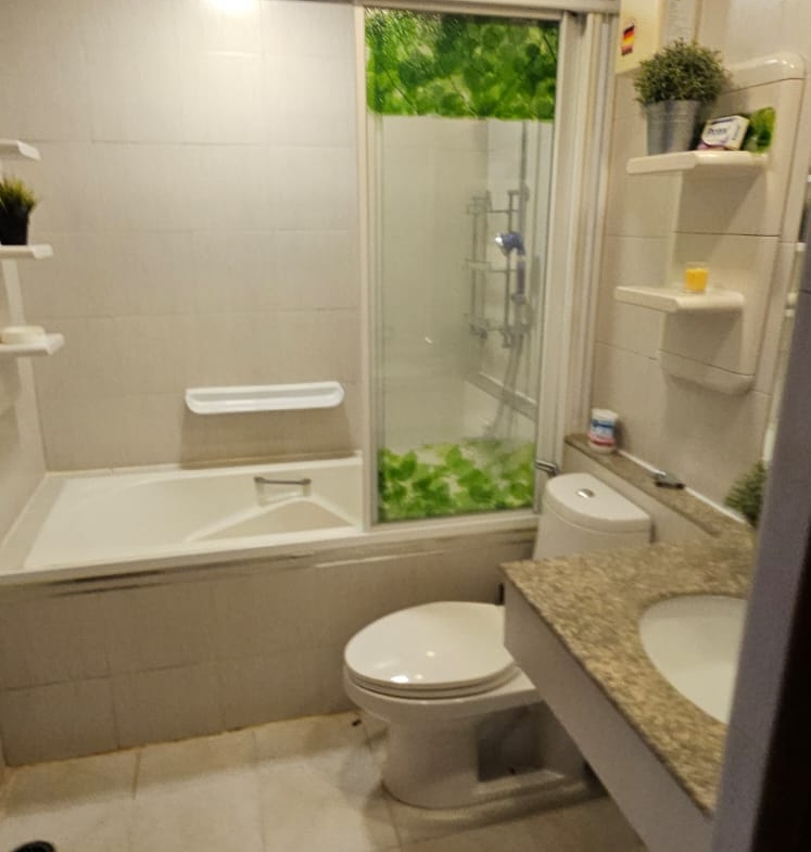 2-Bedroom, 2-Bathroom Condo, 107.06 sqm for Rent at Pearl Garden Condominium – ฿55,000/month – Near BTS Chong Nonsi Station