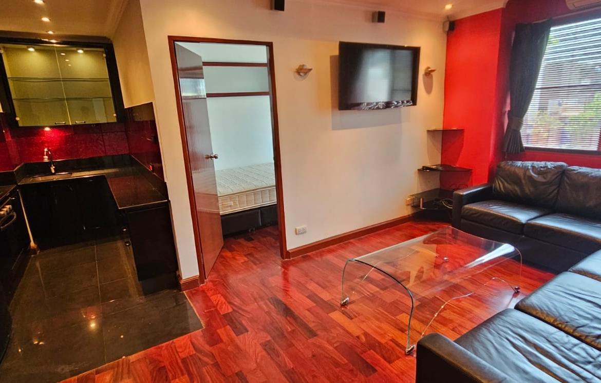 Affordable 2-bedroom condo at Pearl Garden in Sathon. 70 sqm, fully furnished, prime location near BTS. Rent for only THB 30K/month.