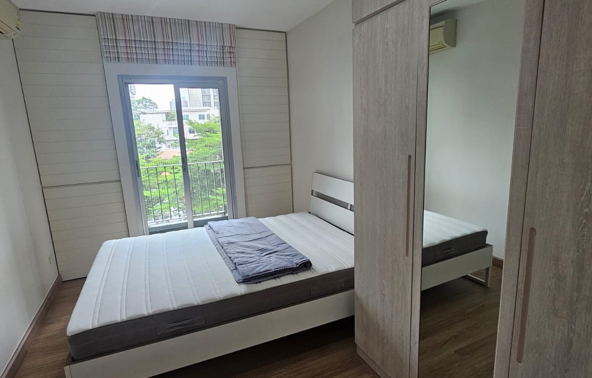 2-Bed 2-Bath 75sqm Condo for Rent at The Seed Musee Sukhumvit 26 near Phrom Phong BTS – 35,000 THB/month