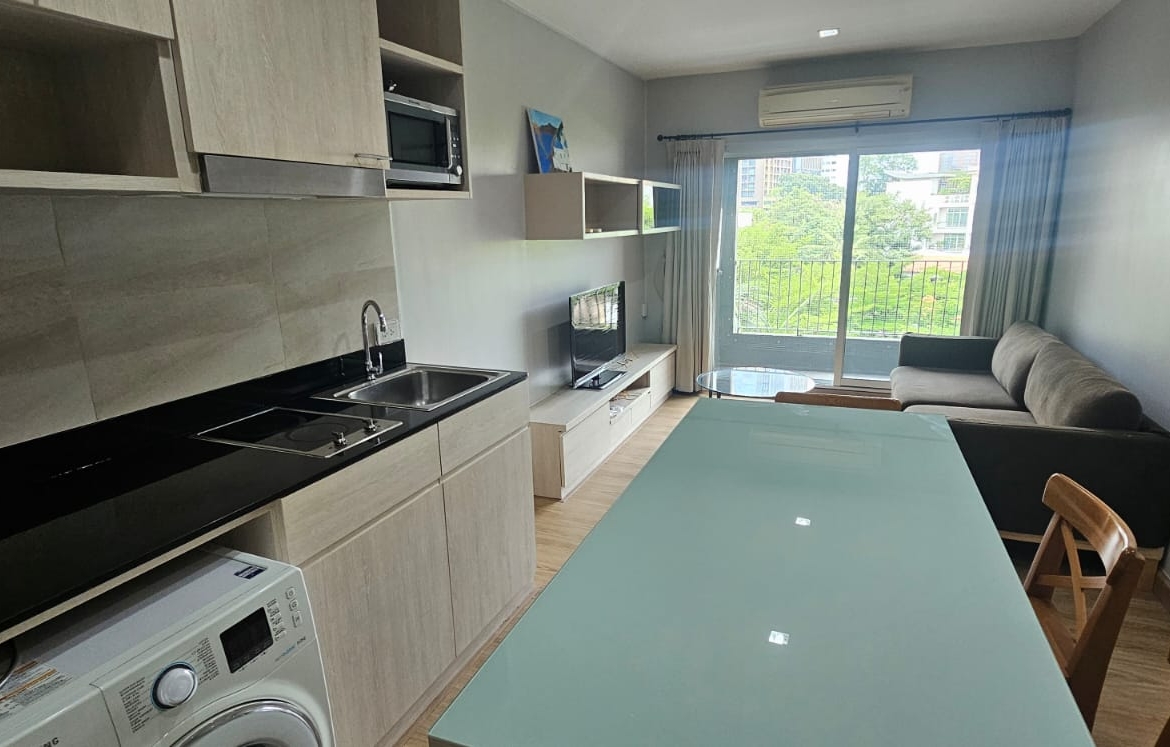 2-Bed 2-Bath 75sqm Condo for Rent at The Seed Musee Sukhumvit 26 near Phrom Phong BTS – 35,000 THB/month