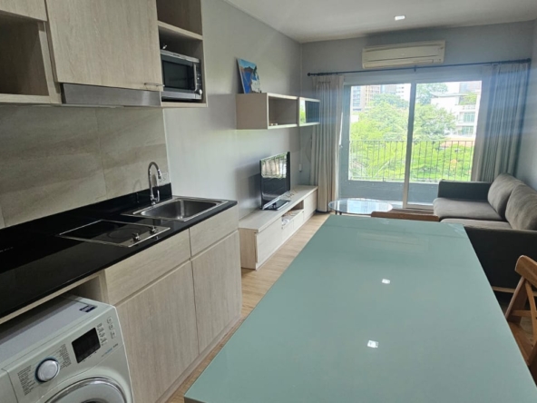2-Bed 2-Bath 75sqm Condo for Rent at The Seed Musee Sukhumvit 26 near Phrom Phong BTS – 35,000 THB/month