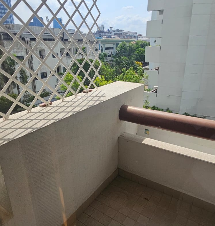 3-Bed 2-Bath 185sqm Condo for Rent at Esmeralda near Lumpini MRT - 85,000 THB/month