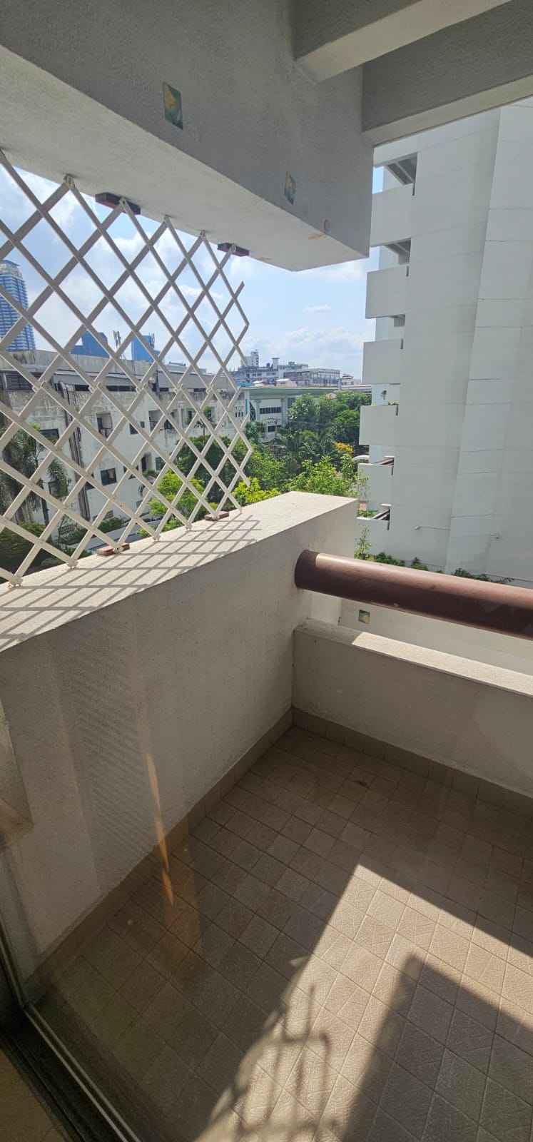 3-Bed 2-Bath 185sqm Condo for Rent at Esmeralda near Lumpini MRT - 85,000 THB/month