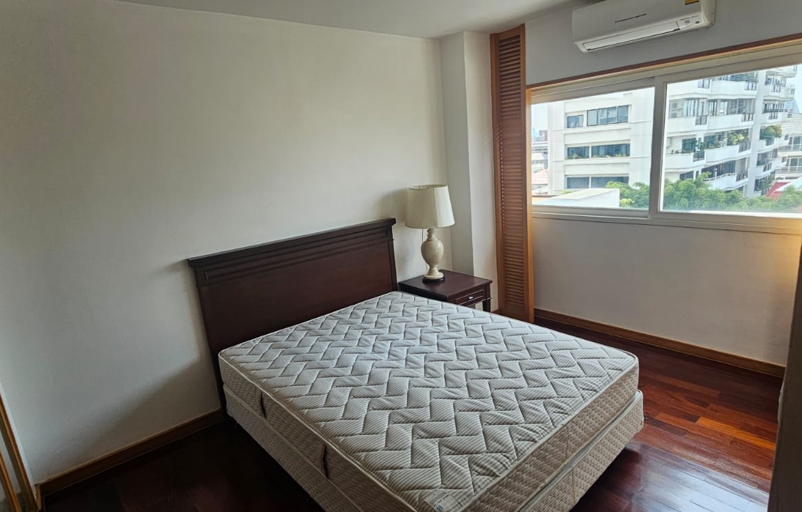 3-Bed 2-Bath 185sqm Condo for Rent at Esmeralda near Lumpini MRT - 85,000 THB/month