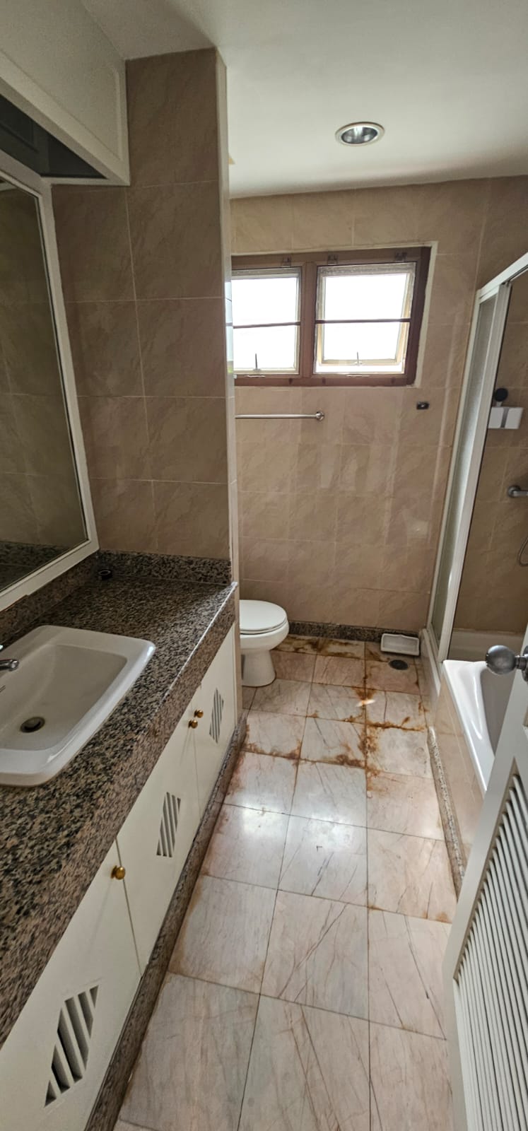 5-Bed 6-Bath 420sqm Townhome for Rent at Sanguansup Mansion Near BTS Chong Nonsi – 90,000 THB/month