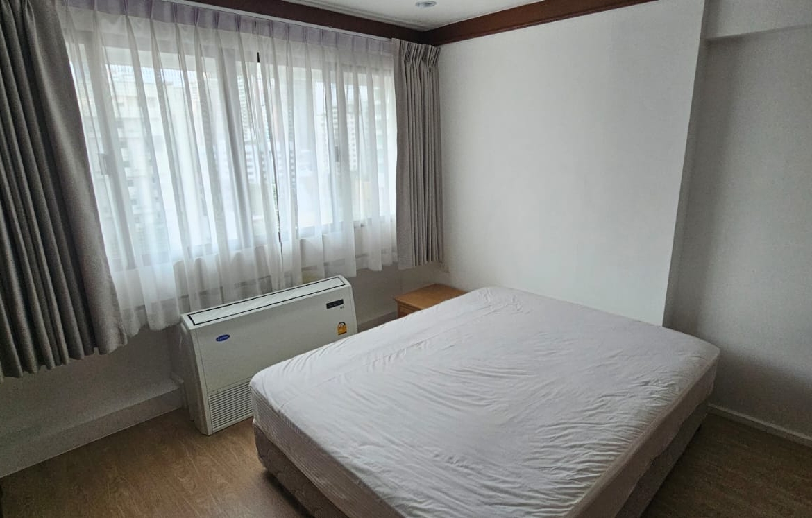 3-Bed 4-Bath 212 sqm Condo for Rent at Yada Residential near Phrom Phong BTS - ฿65,000/Month