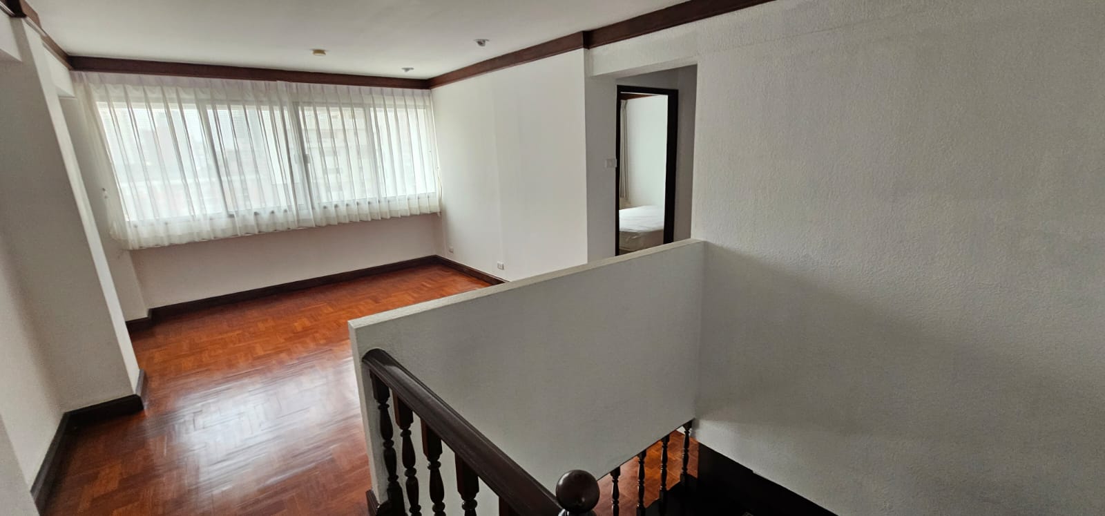 3-Bed 4-Bath 212 sqm Condo for Rent at Yada Residential near Phrom Phong BTS - ฿65,000/Month