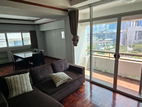 3-Bed 2-Bath 160sqm Siam Penthouse 1 Condo Near BTS Nana for Rent 45,000 THB