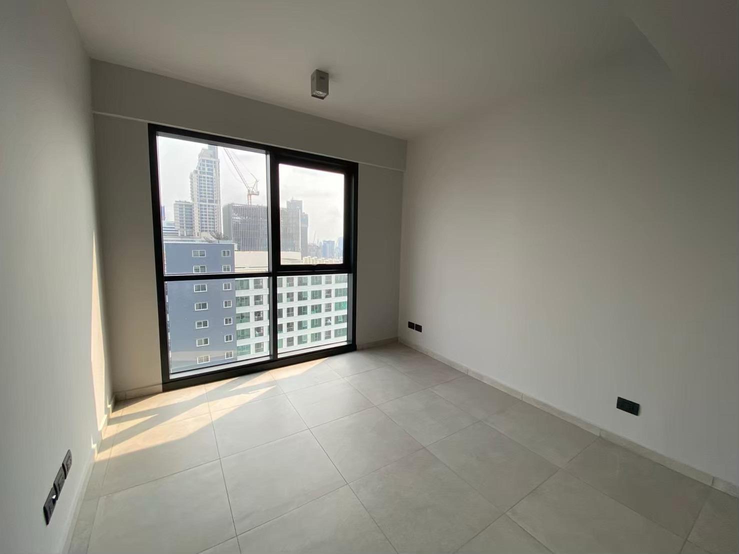 3-Bedroom, 2-Bathroom Duplex Condo, 145 sqm for Rent at The Lofts Asoke – ฿140,000/month – Near BTS Asoke & MRT Phetchaburi