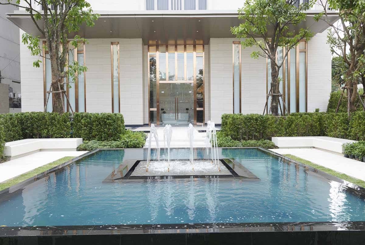 2-Bedroom, 2-Bathroom Condo for Rent, 75 SQM at The ESSE Asoke, 65,000 THB/Month, Near Asok BTS/MRT, Sukhumvit – Luxury City Living