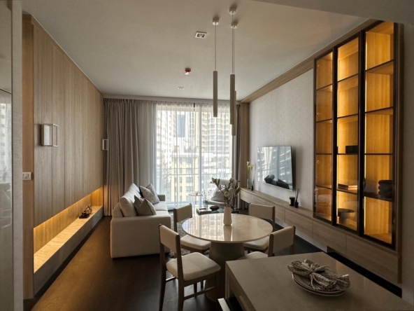 Luxury 2BR condo at LAVIQ Sukhumvit 57, 83 sqm, fully furnished, near BTS Thonglor. ฿90K/month with top-tier amenities and city views.
