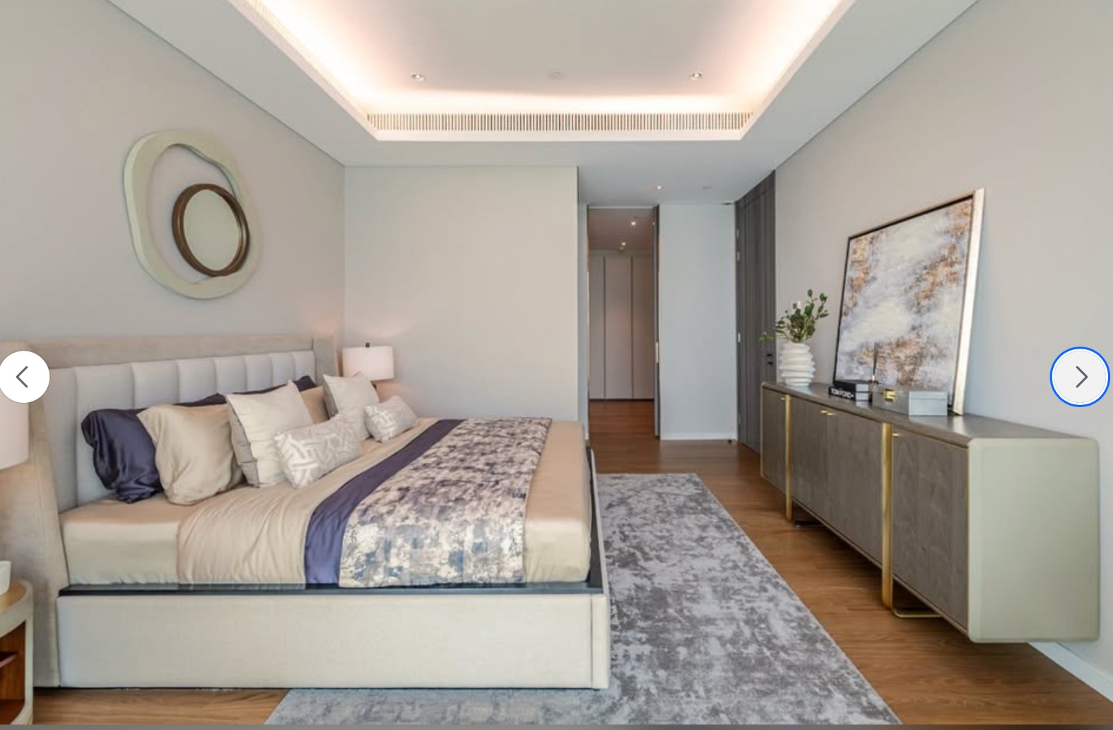 1-Bed 1-Bath 87 sqm Condo at SINDHORN TONSON – THB 140K/Month – Near BTS Chit Lom & MRT Silom – Ultra-Luxury with Lumpini Park Views