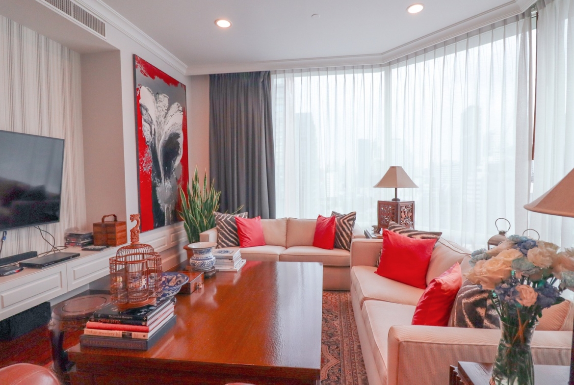 3-Bed 3-Bath 177.91 sqm Condo at Royce Private Residences Sukhumvit 31 – THB 38M – Near BTS Asok & MRT Sukhumvit