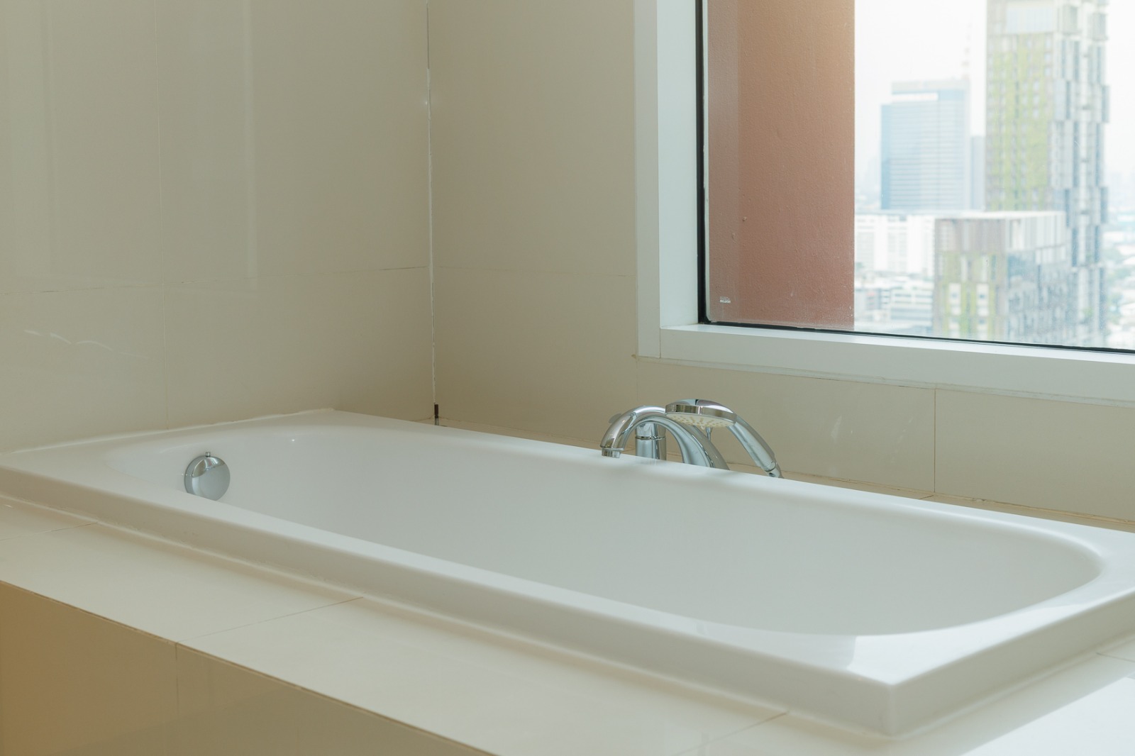 3-Bed 3-Bath 132.02 sqm Condo at Fullerton Sukhumvit – THB 21.9M – Near BTS Ekkamai & Thong Lo – Freehold with Foreign Quota