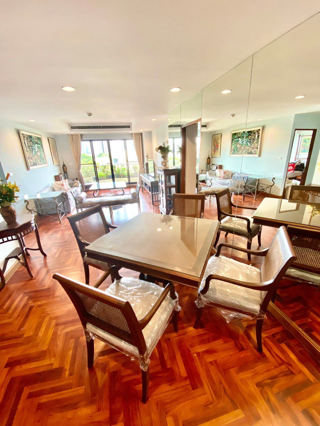 2-Bed 2-Bath 118.2 sqm Condo for Rent 60K THB at Supreme Ville, Near Chong Nonsi BTS