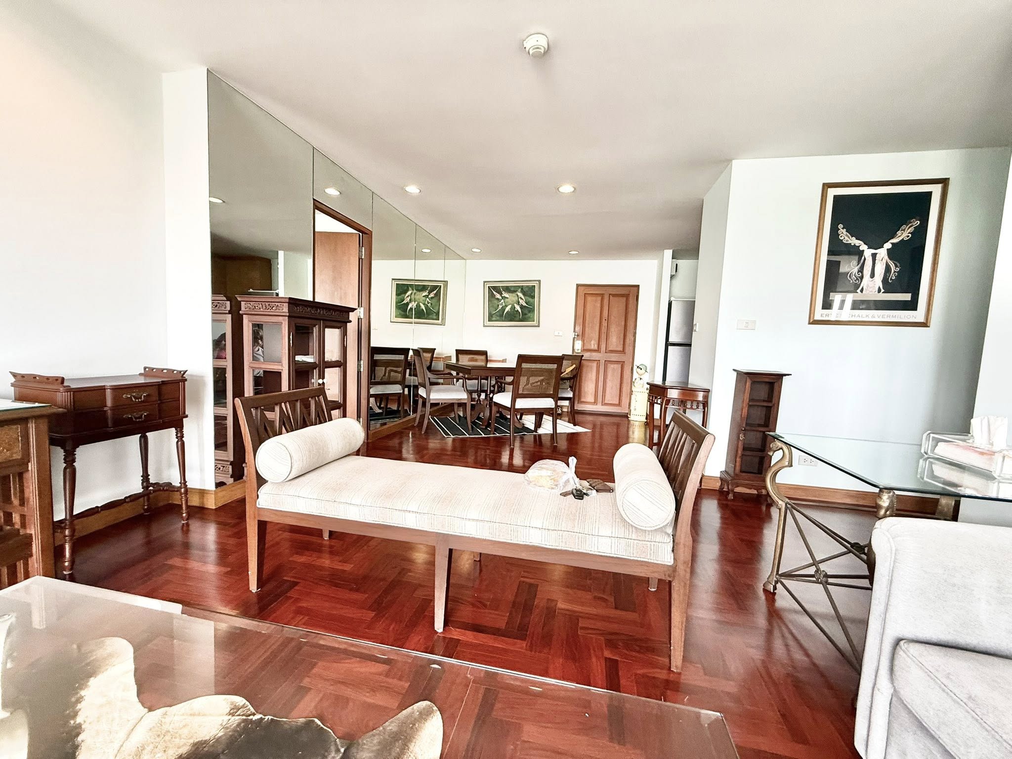 2-Bed 2-Bath 118.2 sqm Condo for Rent 60K THB at Supreme Ville, Near Chong Nonsi BTS