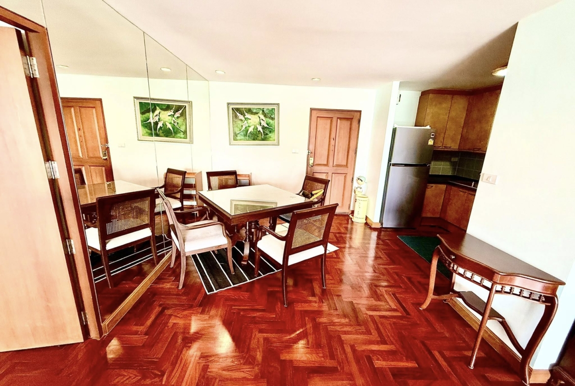 2-Bed 2-Bath 118.2 sqm Condo for Rent 60K THB at Supreme Ville, Near Chong Nonsi BTS