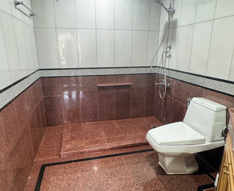 2-Bed 2-Bath 118.2 sqm Condo for Rent 60K THB at Supreme Ville, Near Chong Nonsi BTS