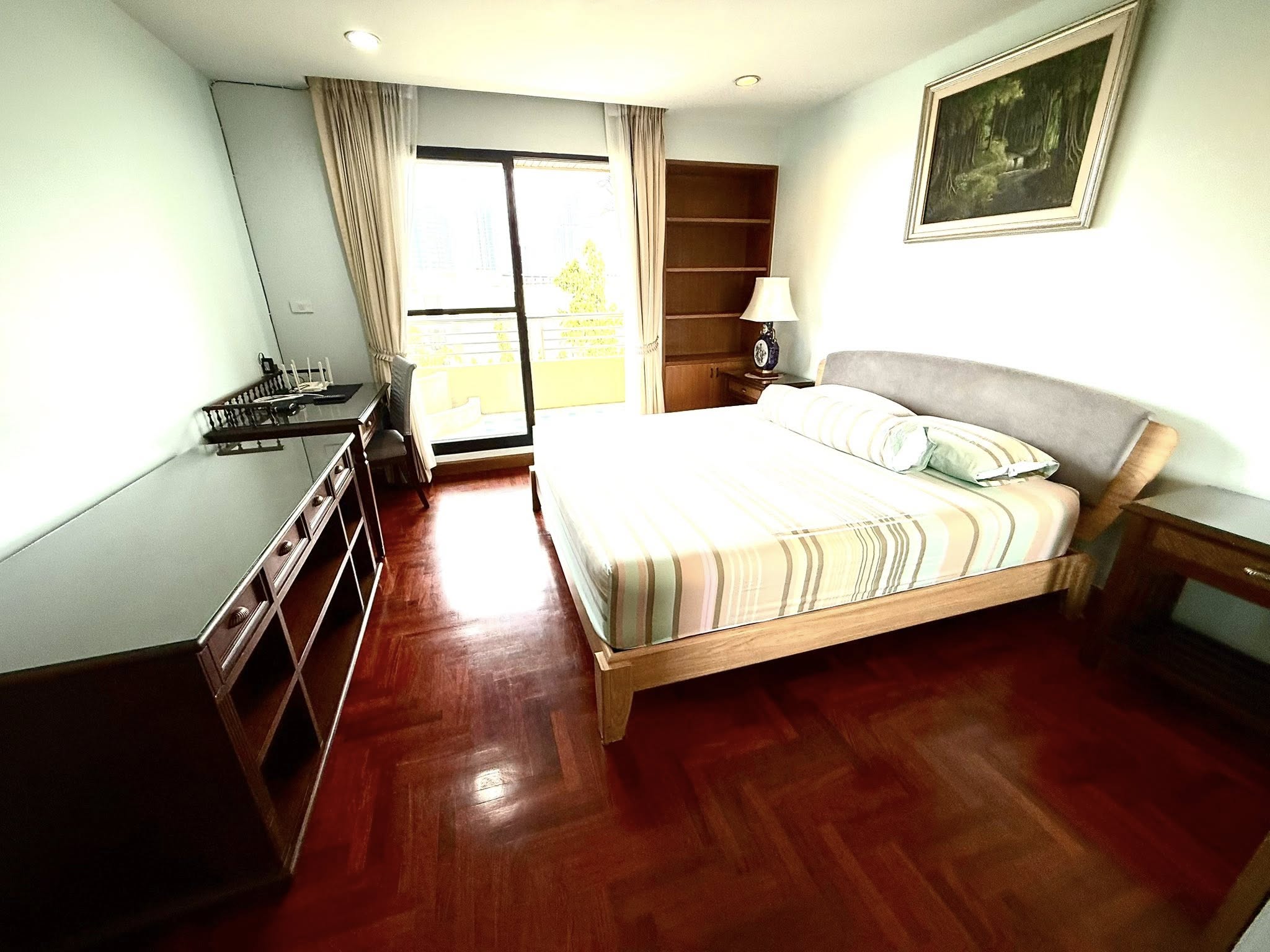 2-Bed 2-Bath 118.2 sqm Condo for Rent 60K THB at Supreme Ville, Near Chong Nonsi BTS
