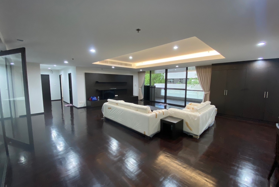 3-Bed 3-Bath 256 sqm Century Heights Condo Near BTS Asoke MRT Sukhumvit for Rent 65K THB