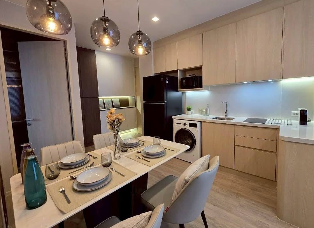 2-Bed 2-Bath 60 sqm Condo at Noble State 39 near BTS Phrom Phong for Rent 68K THB